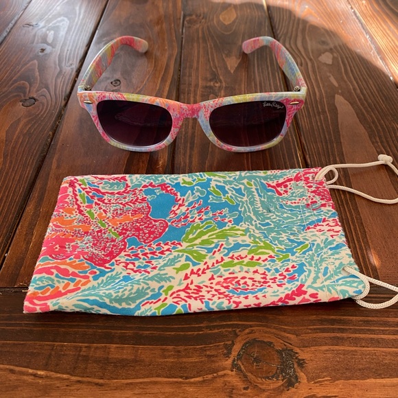 lilly pulitzer sunglasses